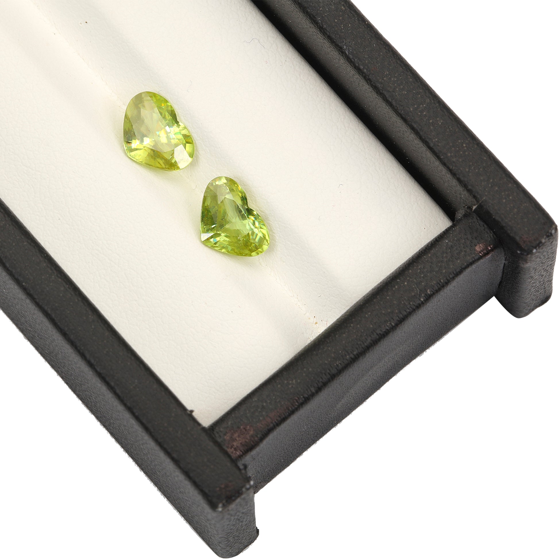 Sphene 8x6mm 1.15 Carats