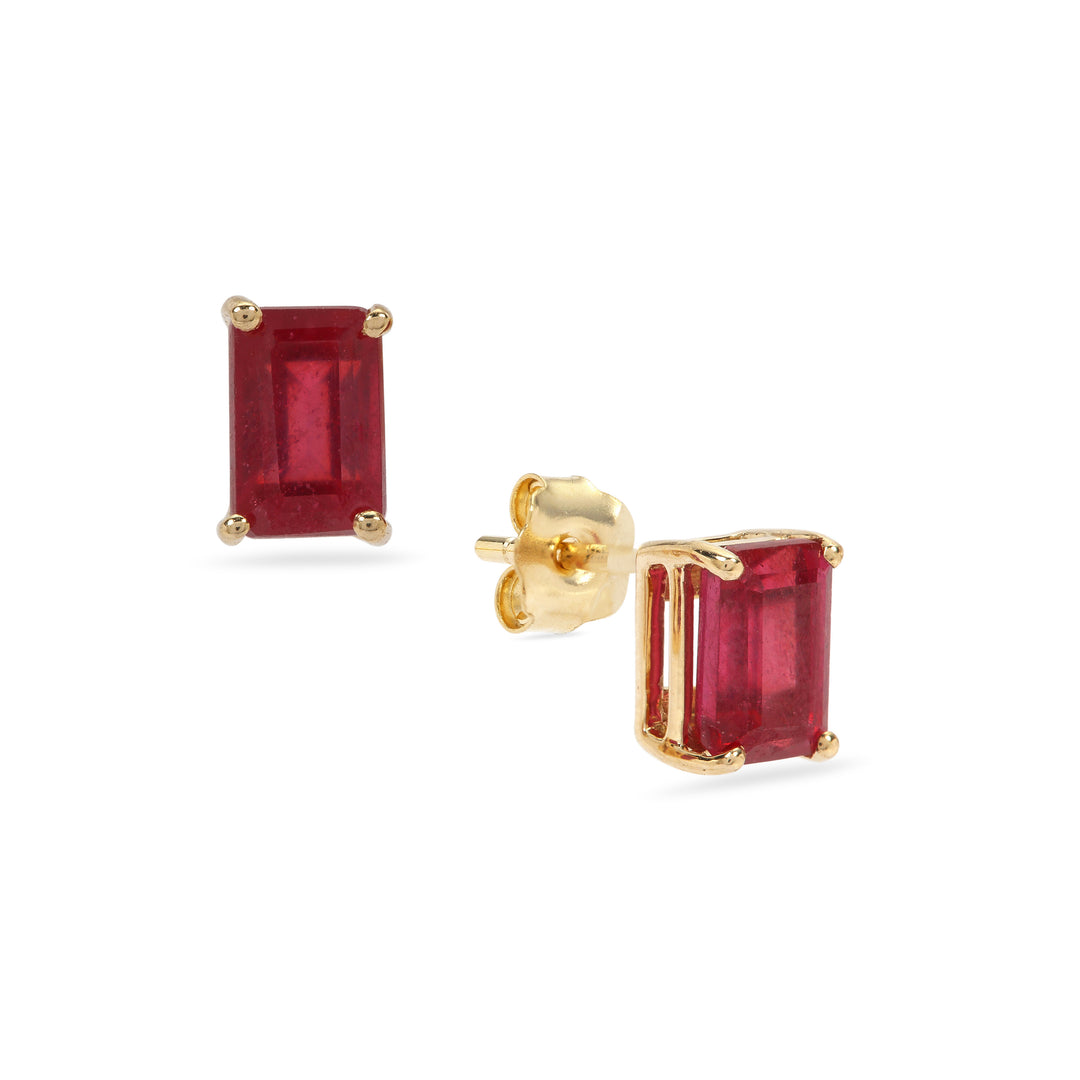 Classic Gold Earring with Ruby (NVNK21)