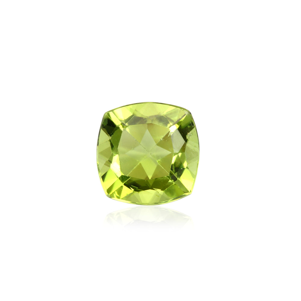 Peridot (Cushion 8x8mm) 2.20 Carats OGCI39