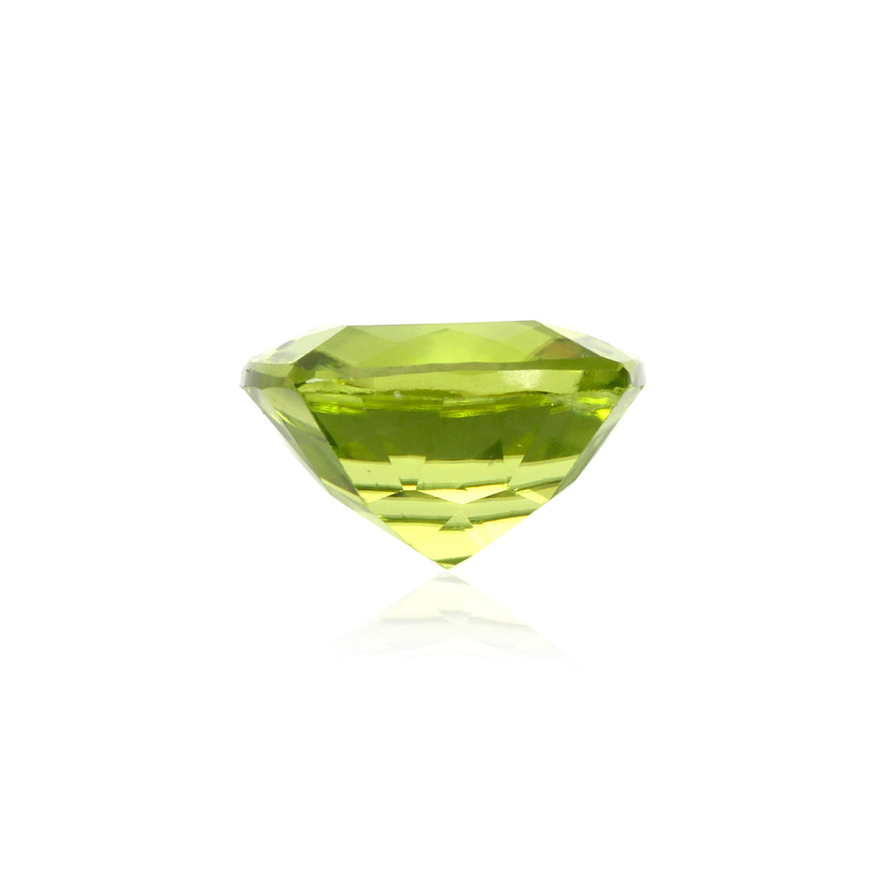Peridot (Cushion 8x8mm) 2.20 Carats OGCI39