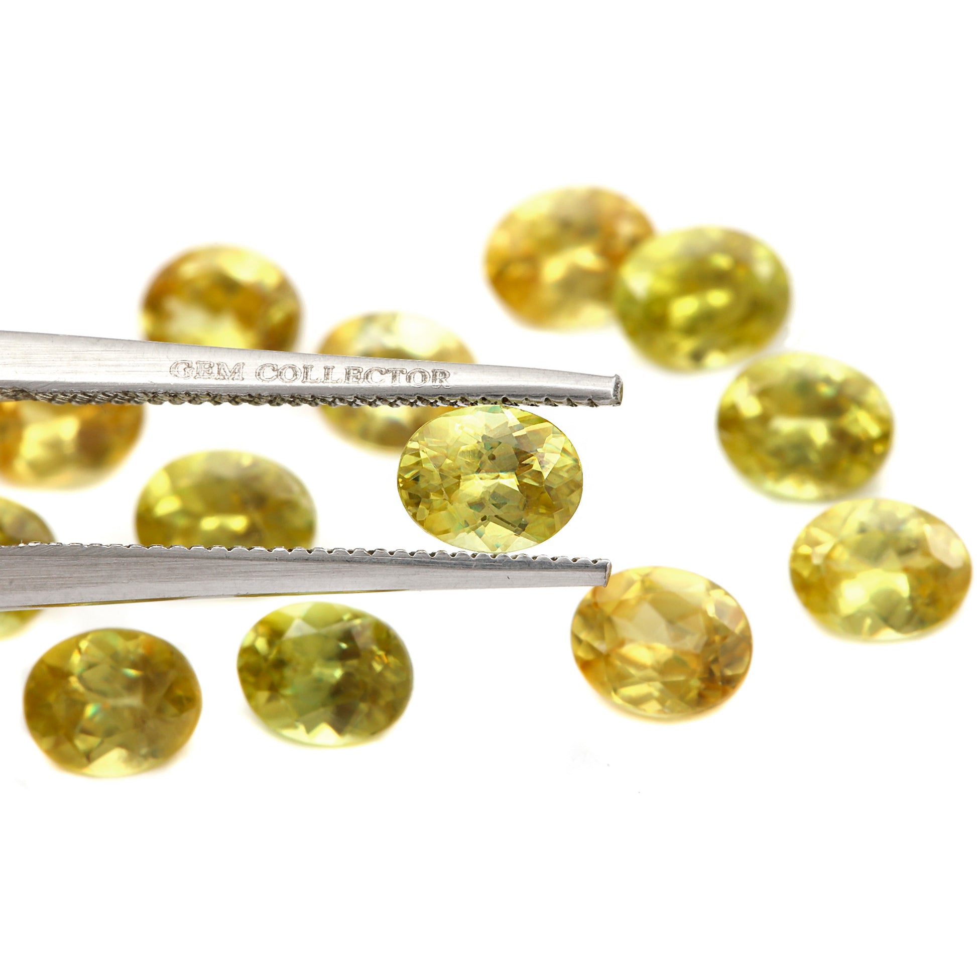 Sphene 5x4mm 0.35 Carats