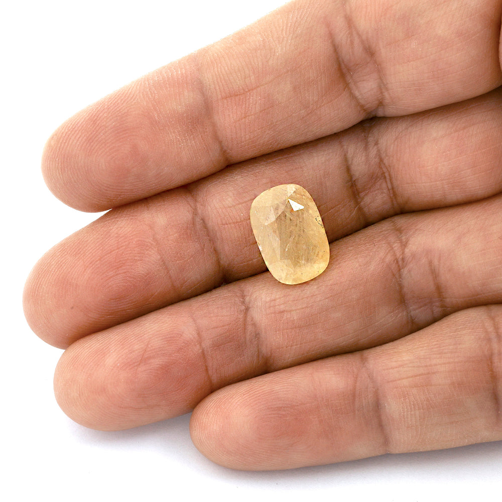 Certified Yellow Sapphire-10.58 Carats (11.63 Ratti) Sri Lanka (Ceylon), SKU: OLZI21