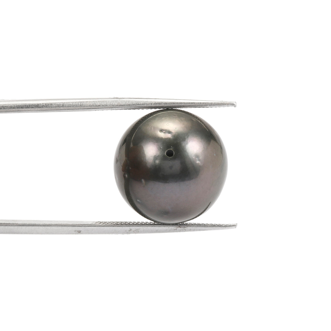 Tahitian Black Pearl 13-13mm Drilled 14.45 Carats (15.89 Ratti)