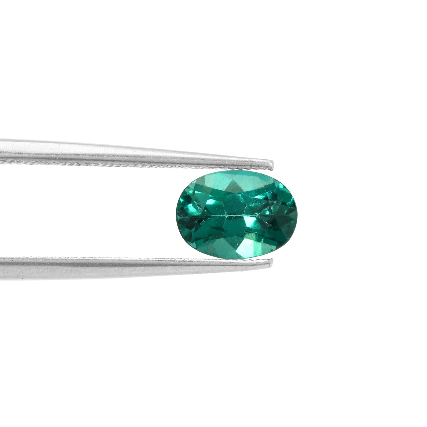 Blue Green Apatite (Oval 7x5mm) 0.65 Carats