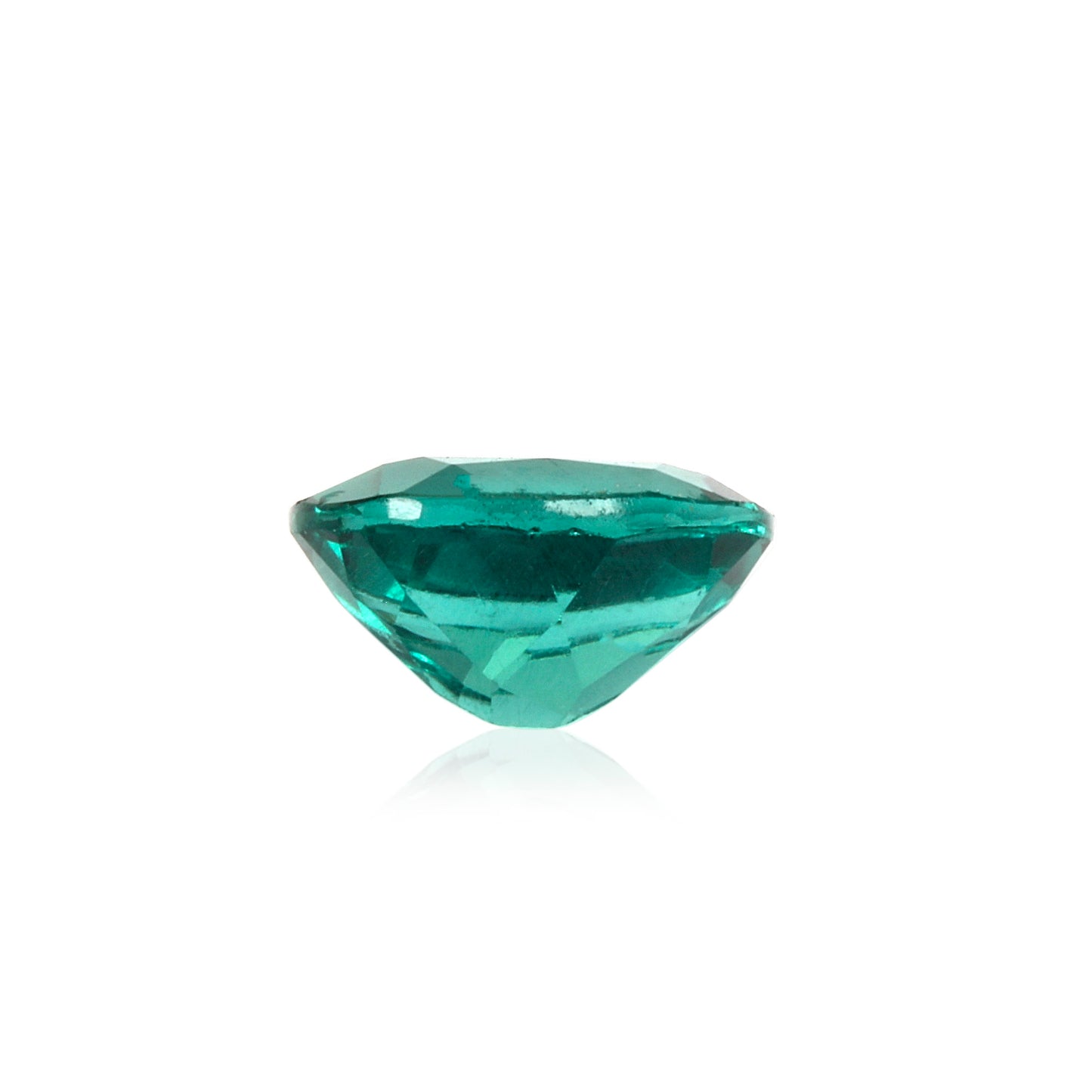 Blue Green Apatite (Oval 7x5mm) 0.65 Carats