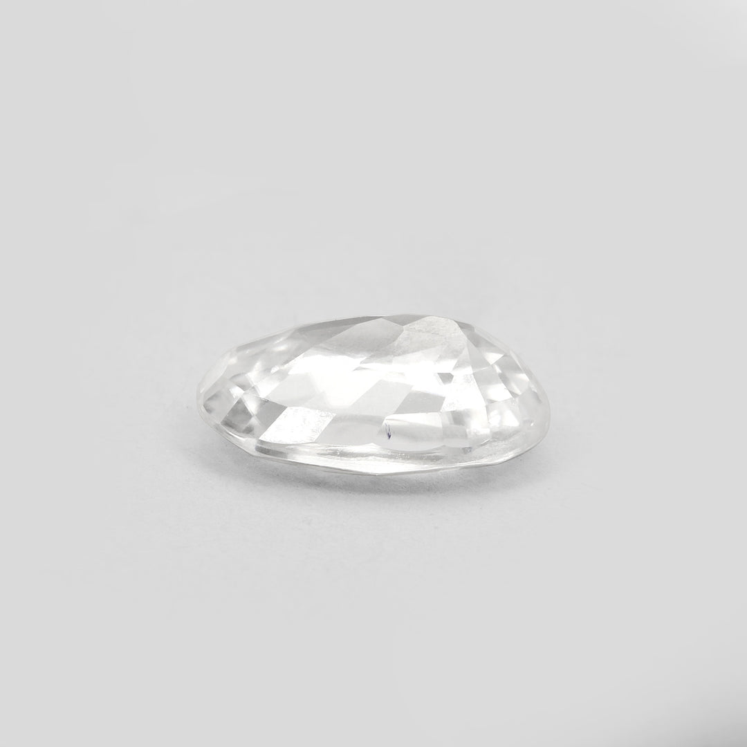 Natural White Zircon 6.38 Cts (7.02 Ratti)