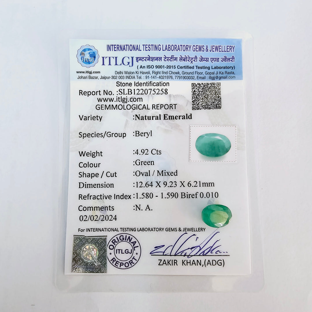 Zambian Emerald (Panna) 4.85 Cts (5.34 Ratti) Zambia
