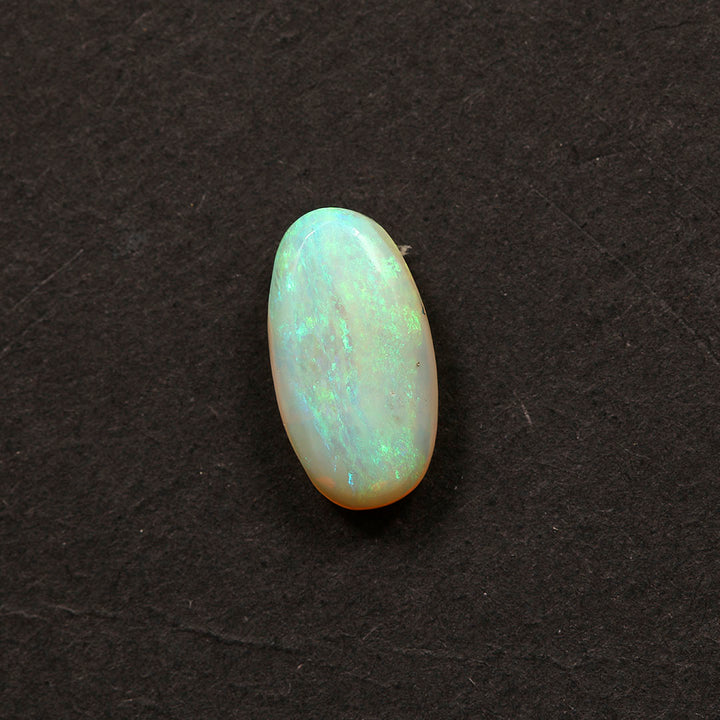 Australian Opal 3.58 Cts (3.94 Ratti) Australia