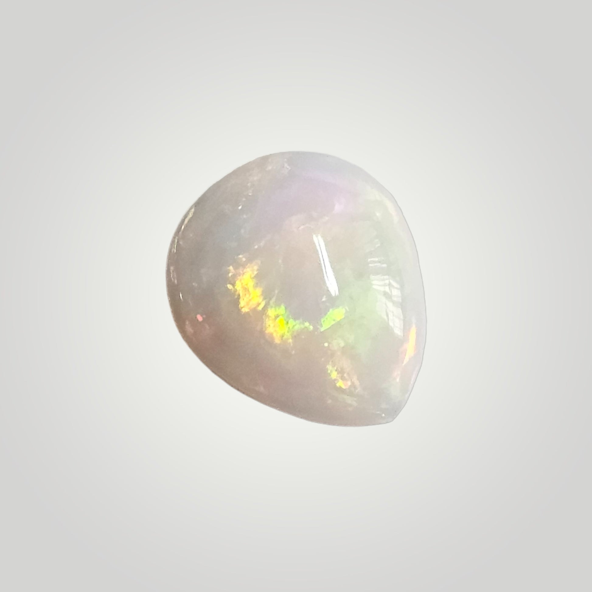 Opal 12.37 Carats