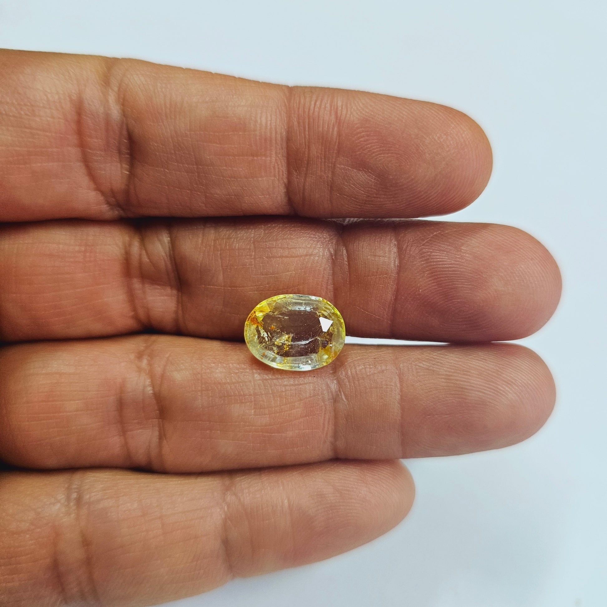 Natural Yellow Topaz 6.75 Cts (7.43 Ratti)