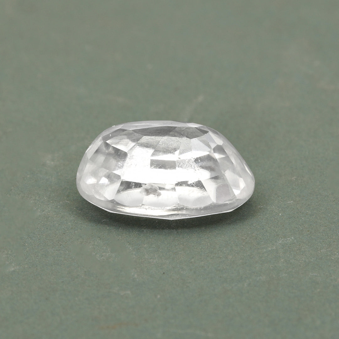 Certified White Zircon 8.66 Cts (7.87 Ratti)