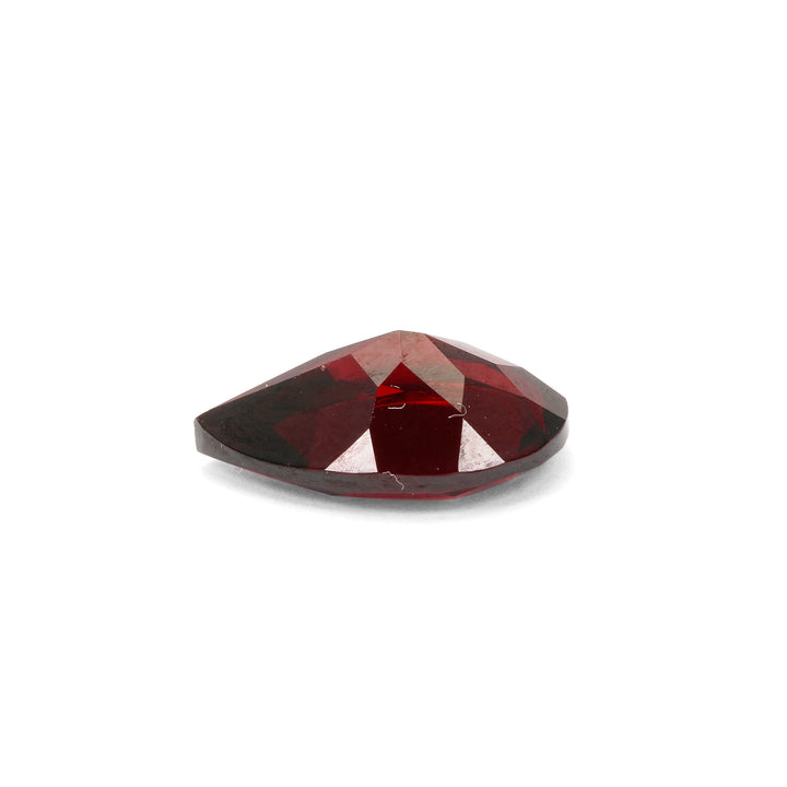 Red Garnet (Pear 10x7mm) 2.20 Carats