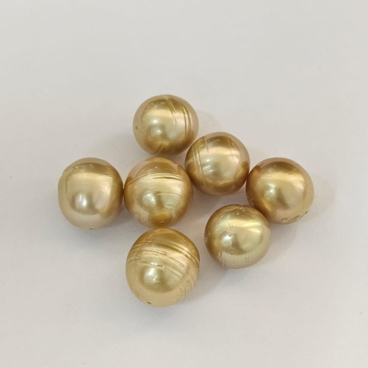 Golden South Sea Pearl 12-13mm Drilled 13.85 Carats (15.23 Ratti) RKCI08