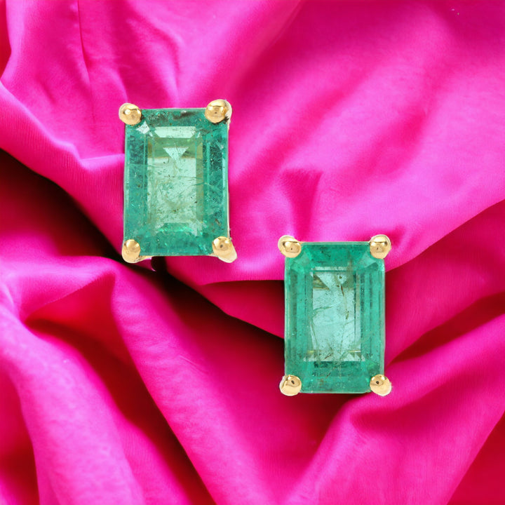 Emerald and Diamond Earring Studs in 14KY Gold(RLNK14)