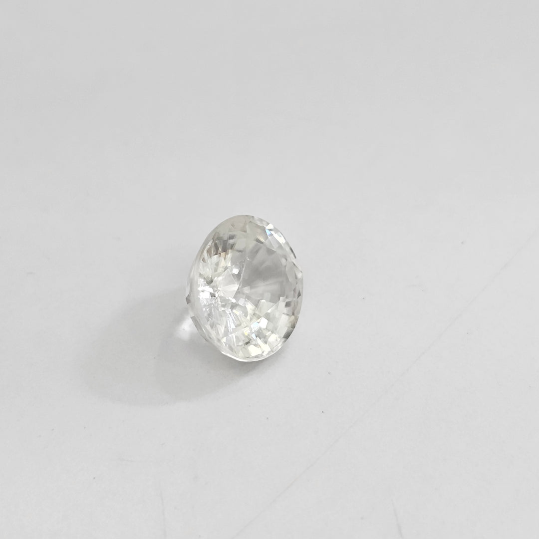 White Zircon 7.10 Cts (7.81 Ratti)