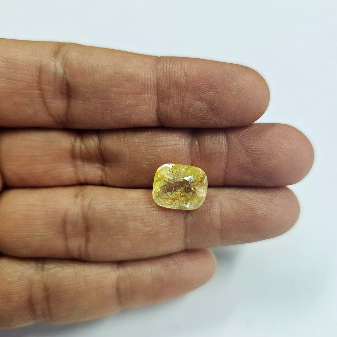 Natural Yellow Topaz 10.70 Cts (11.77 Ratti)