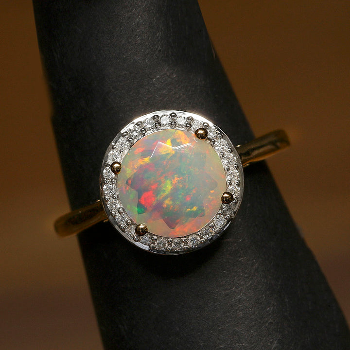 Timeless Opal Ring in 14k Gold and Diamond(TJNK93)