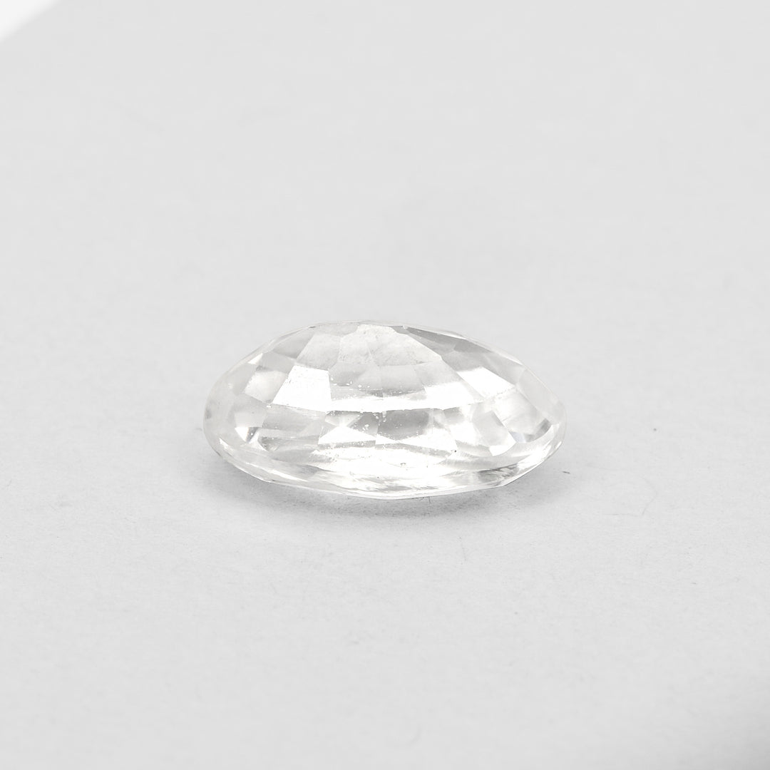 Certified White Zircon 5.45 Cts (6.00 Ratti)