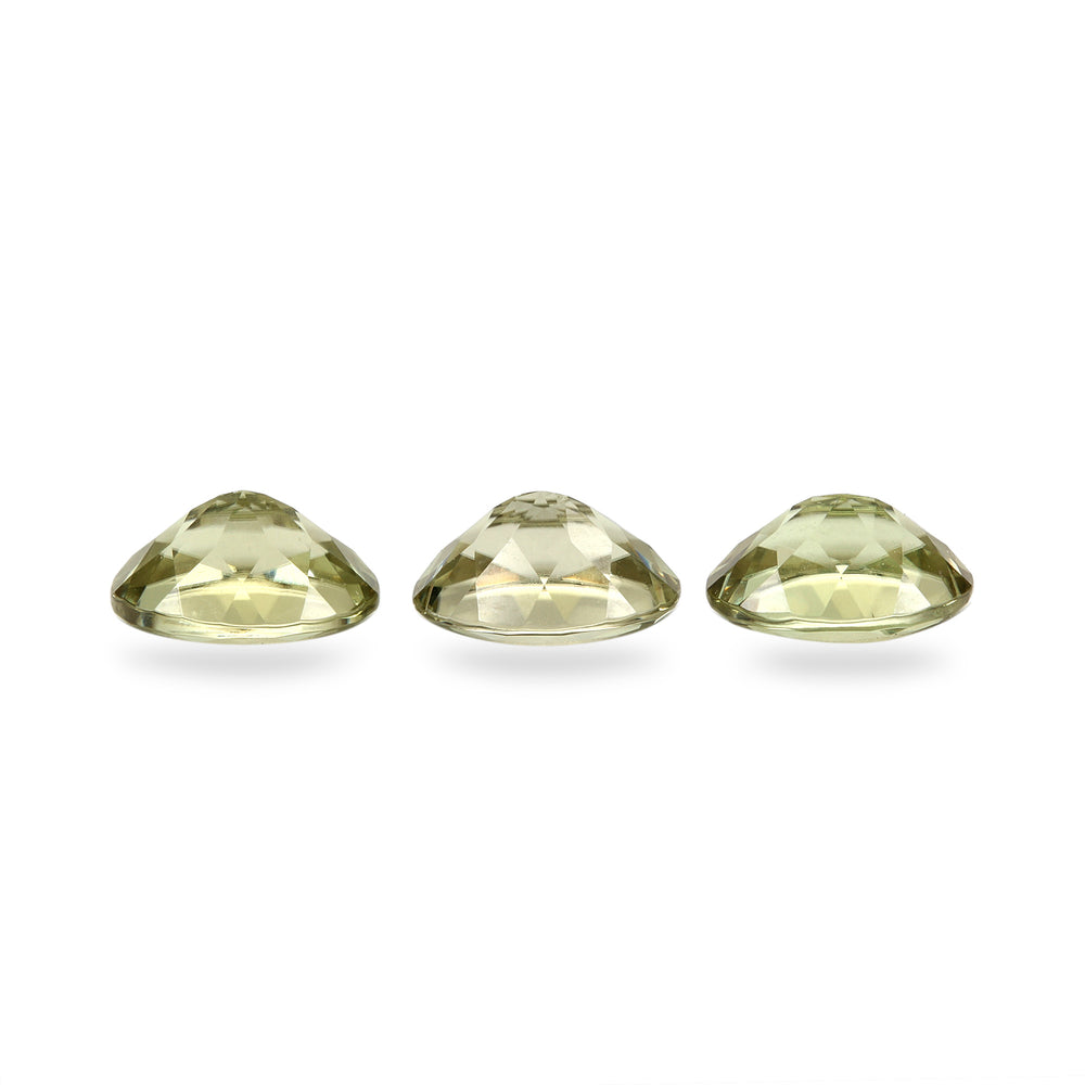 Csarite Zultanite 8x6mm 1.25 Carats