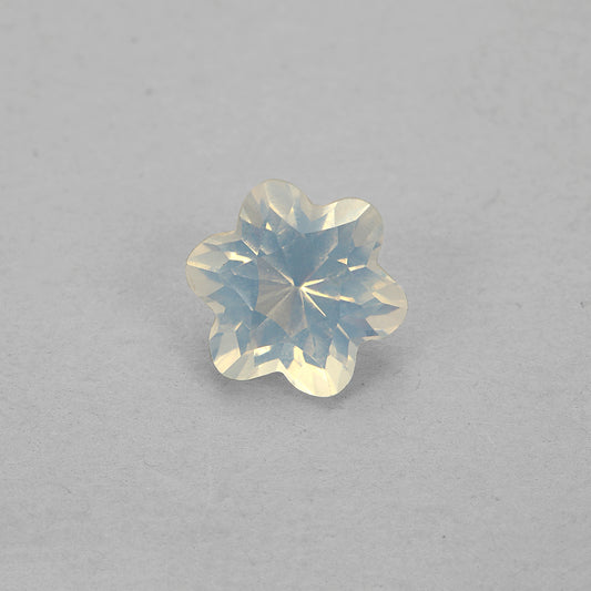 Blue Moon Quartz 9.25mm 2.90 Carats