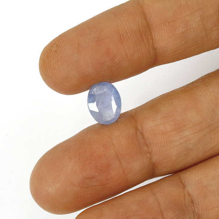 Certified Blue Sapphire-3.56 Carats (3.92 Ratti) Sri Lanka (Ceylon), SKU:UNZI85