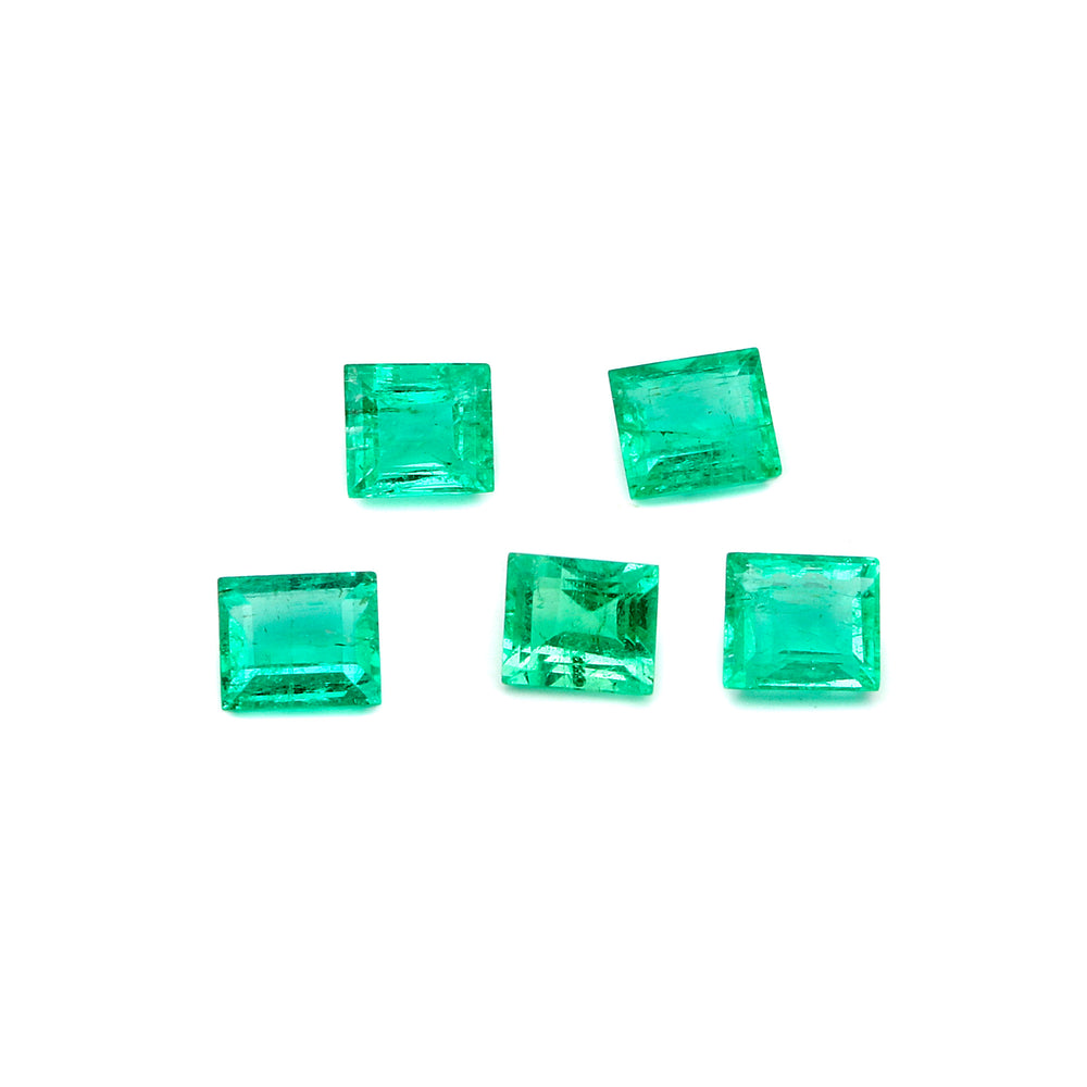 Colombian Emerald Baguette 0.15 Carats URCI86