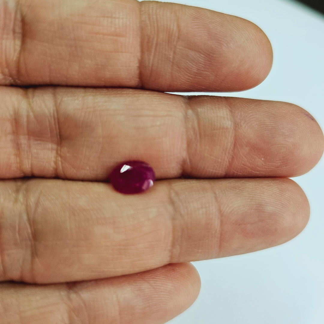 Certified Ruby (Manik) 1.90 Carats (2.09 Ratti) Thailand, SKU:VGIM87