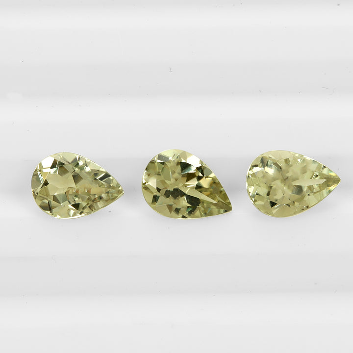 Csarite Zultanite 7x5mm 0.65 Carats