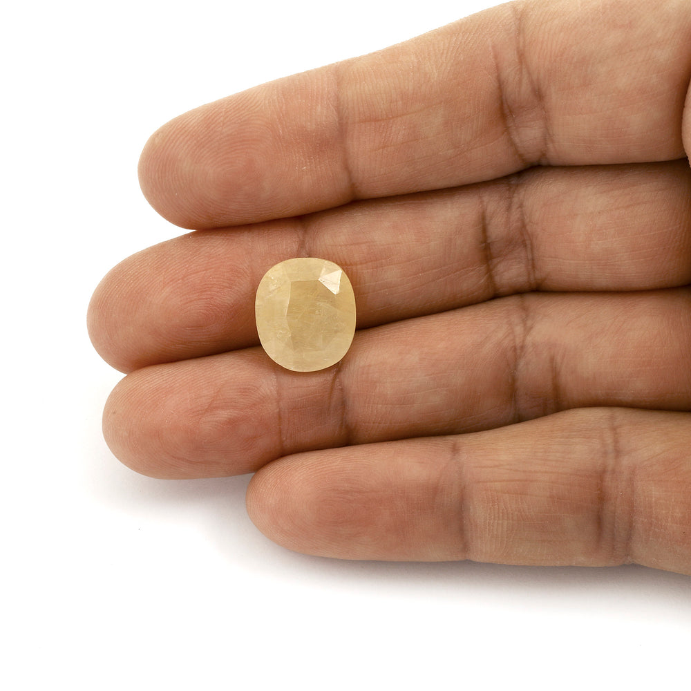 Certified Yellow Sapphire -13.10 Carats (14.41 Ratti) Burma, SKU: VPZI52