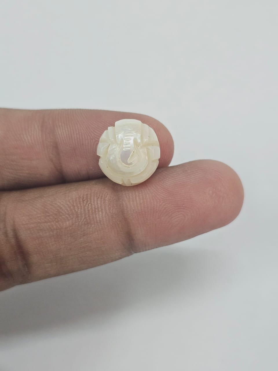 Fresh Water Pearl Carving Ganesha | Blessed Pearl | (PYVU50-1)