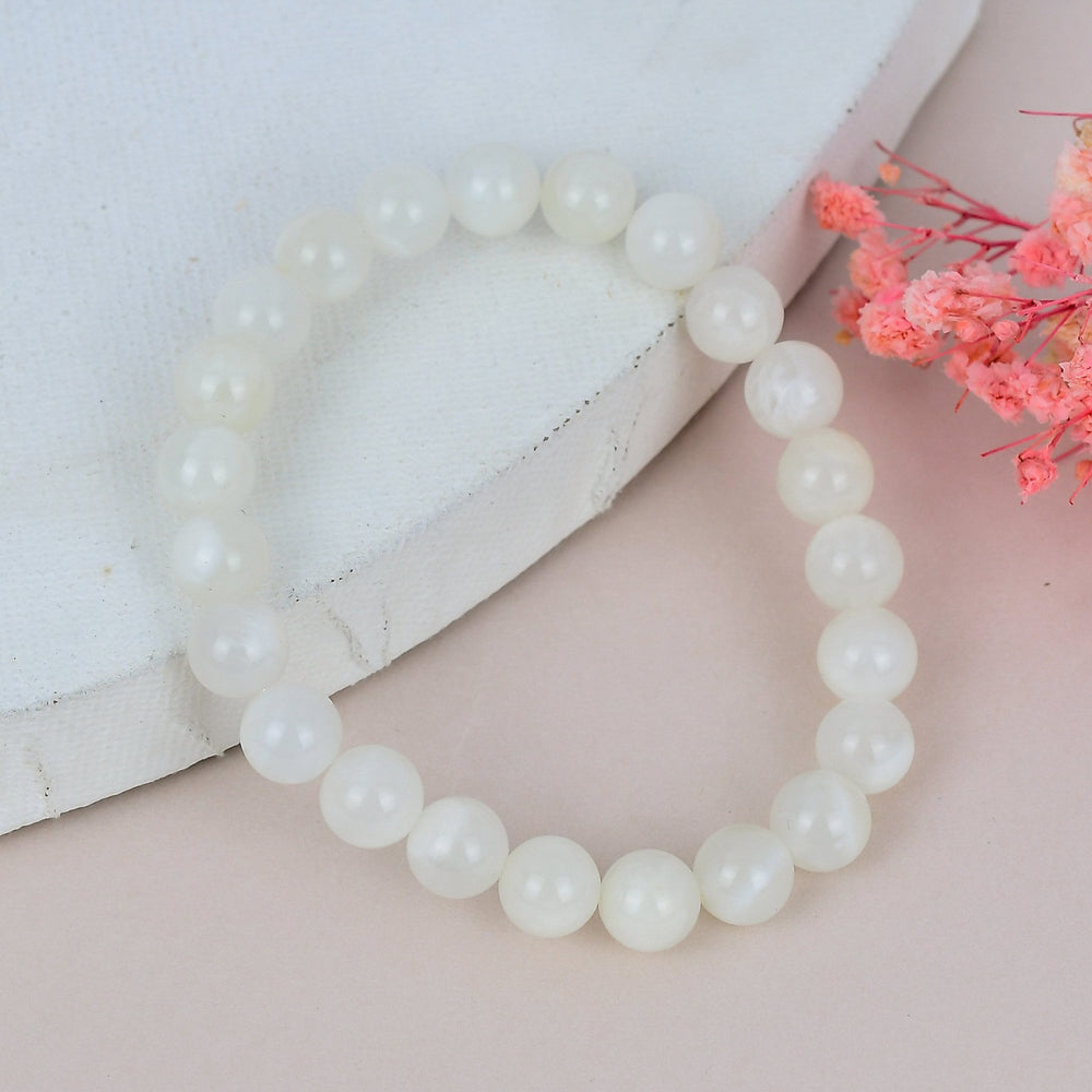 White Moonstone Bracelet – Stone of Intuition, Balance & New Beginnings