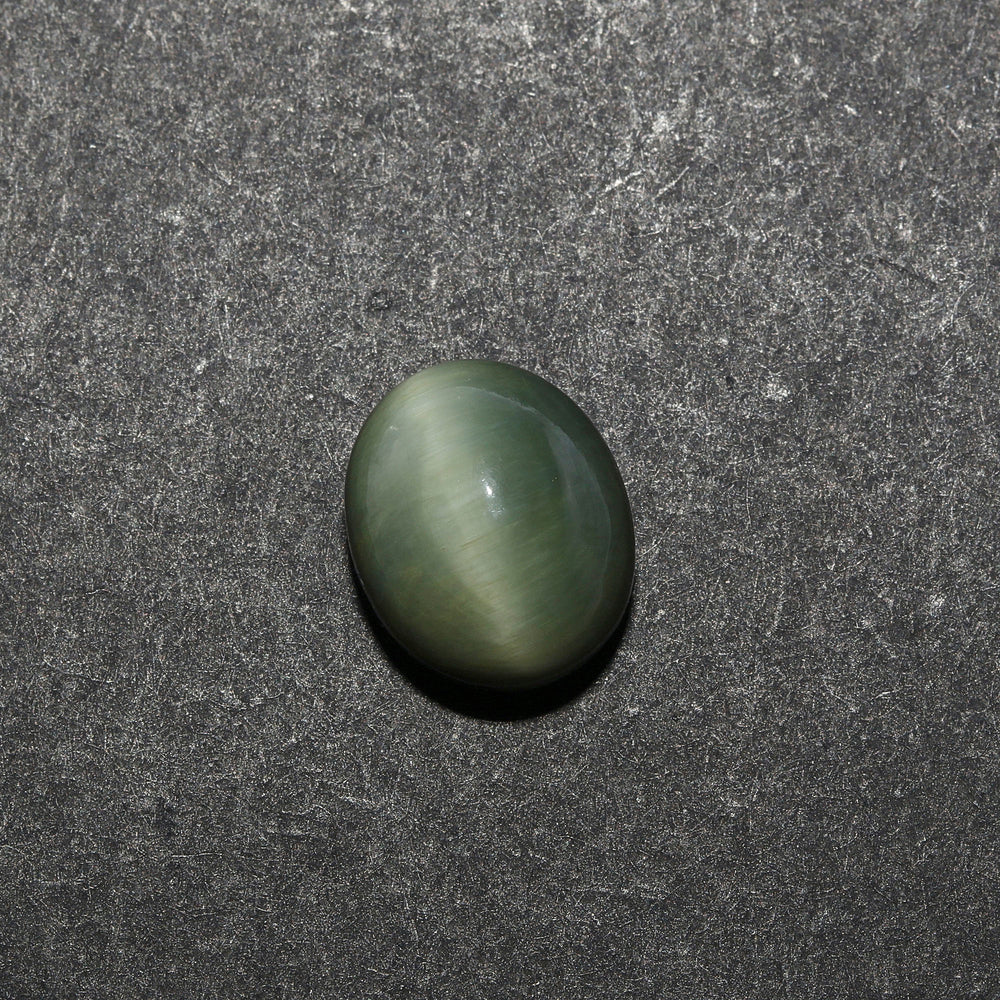 Certified Cat's Eye Quartz (Lahsunia) 6.29 Cts. (6.91 Ratti) XEVD43