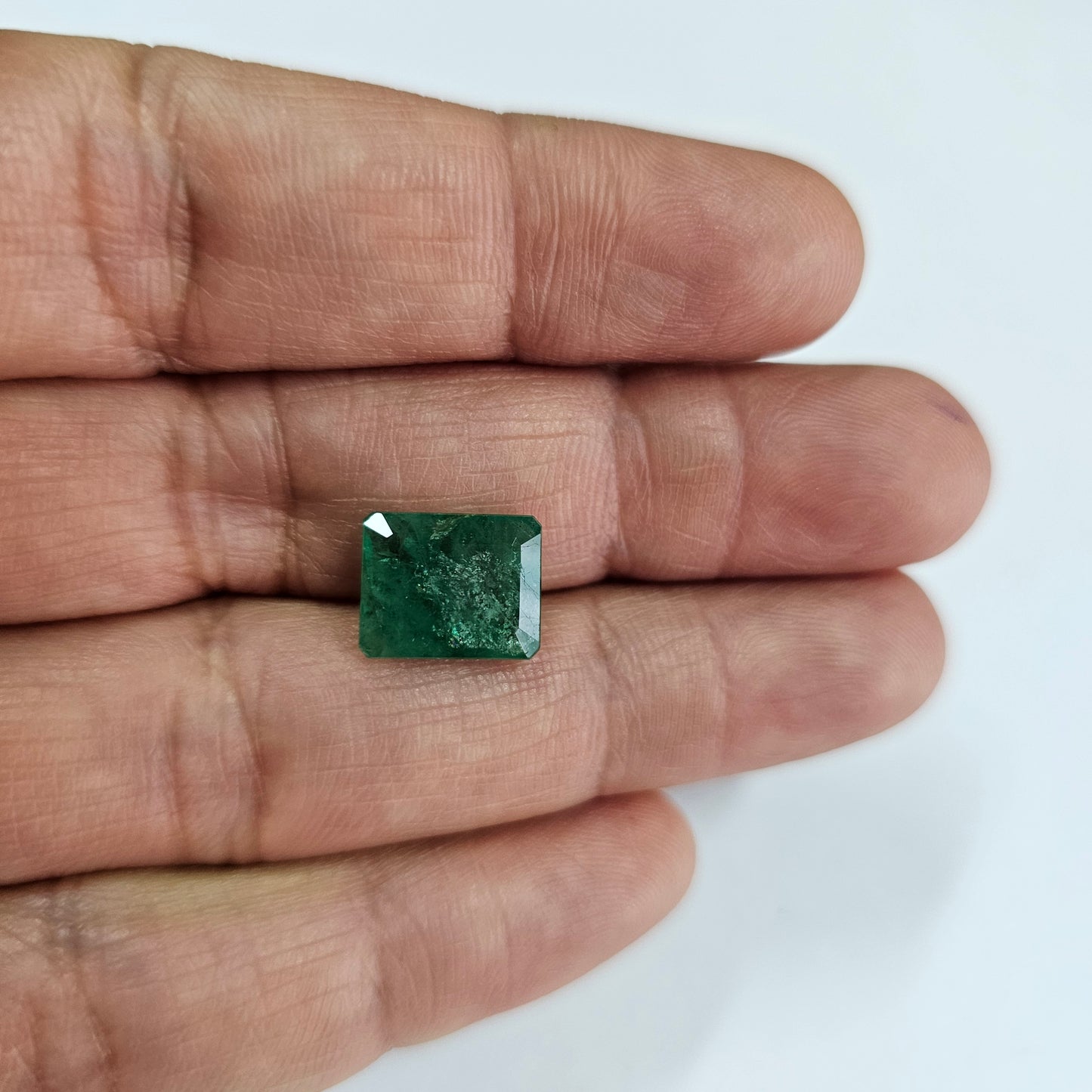 Certified Emerald (Panna)-4.93 Carats (5.42 Ratti) Zambia, SKU:XTCI24_Octa4.93