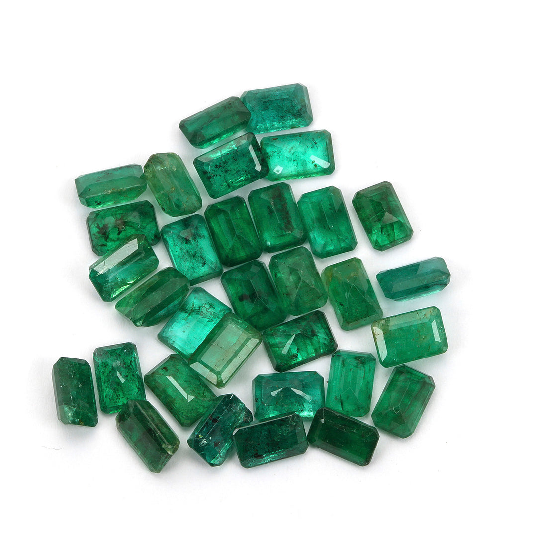 5 Carats Lot Emerald 6x4mm Approx. 8 Pieces