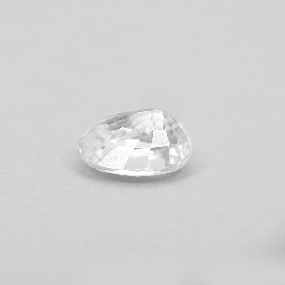 Certified White Zircon 5.68 Cts (6.24 Ratti) XYVW69