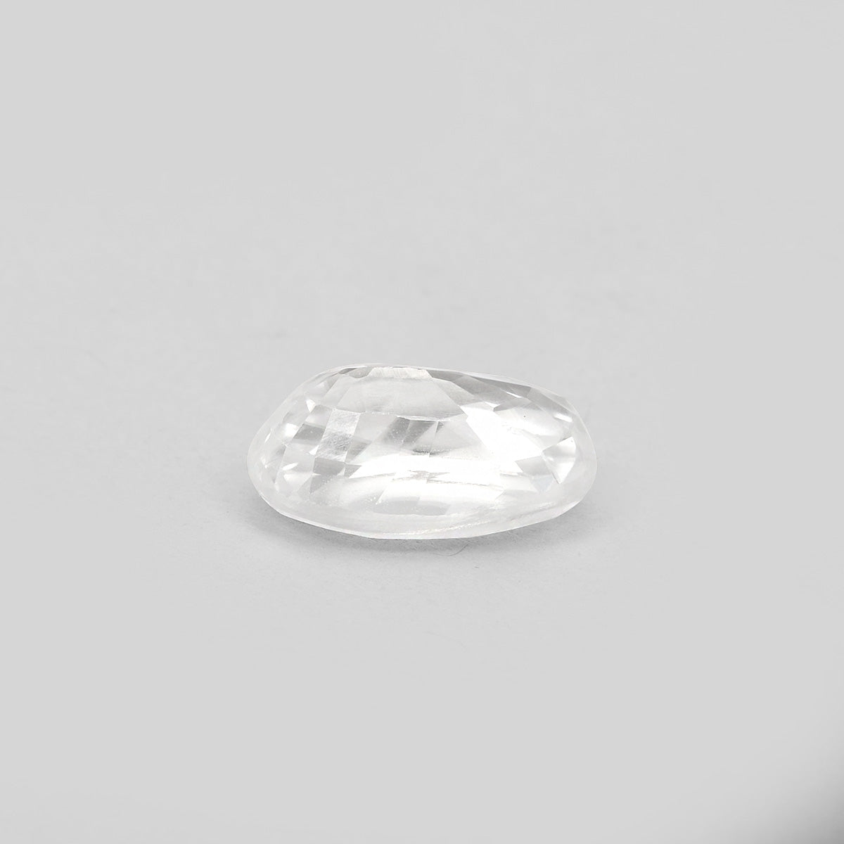 Certified White Zircon 7.56 Cts (8.31 Ratti) YGVW80