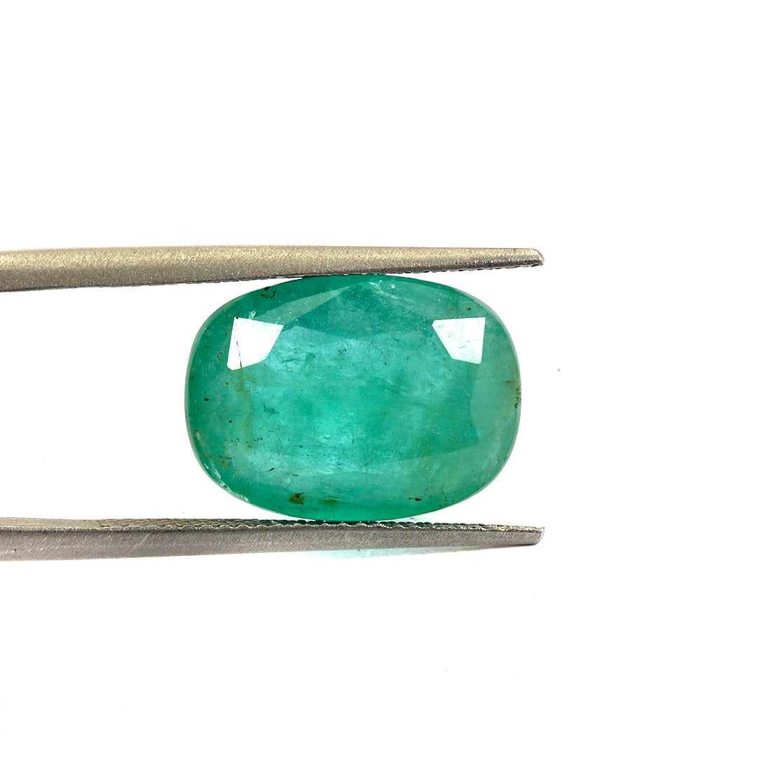 Certified Zambian Emerald (Panna) 6.77 Carats (7.45 Ratti) Zambia