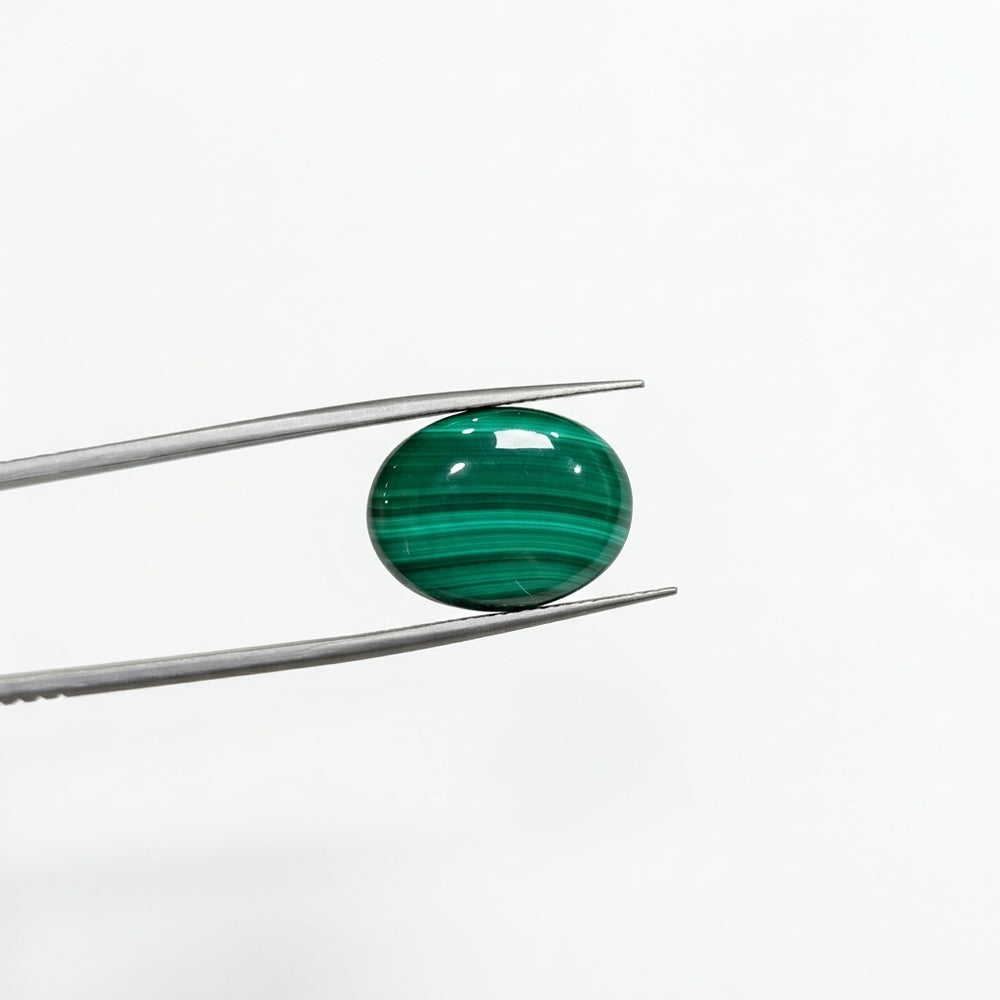 Malachite Oval 15.4 Carats ML042