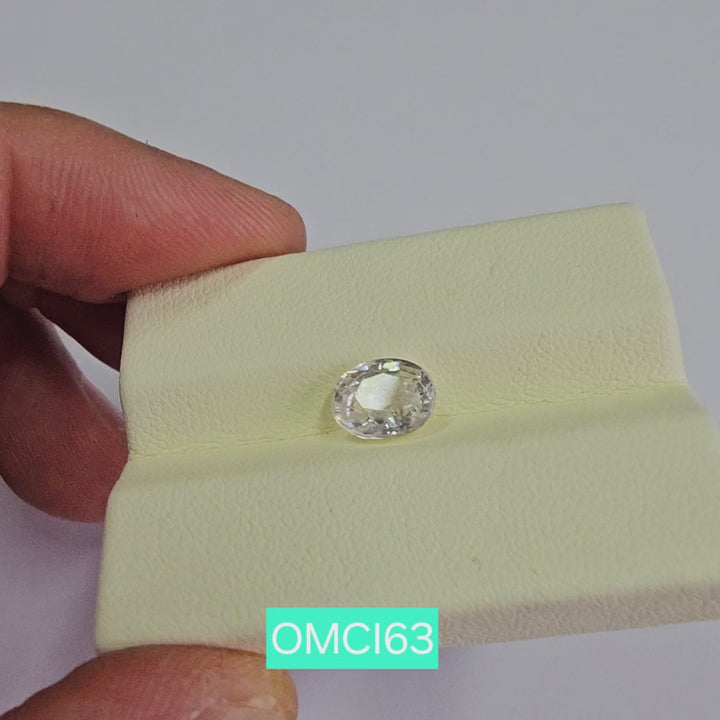 Certified White Zircon Oval 2.65 Cts. OMCI63