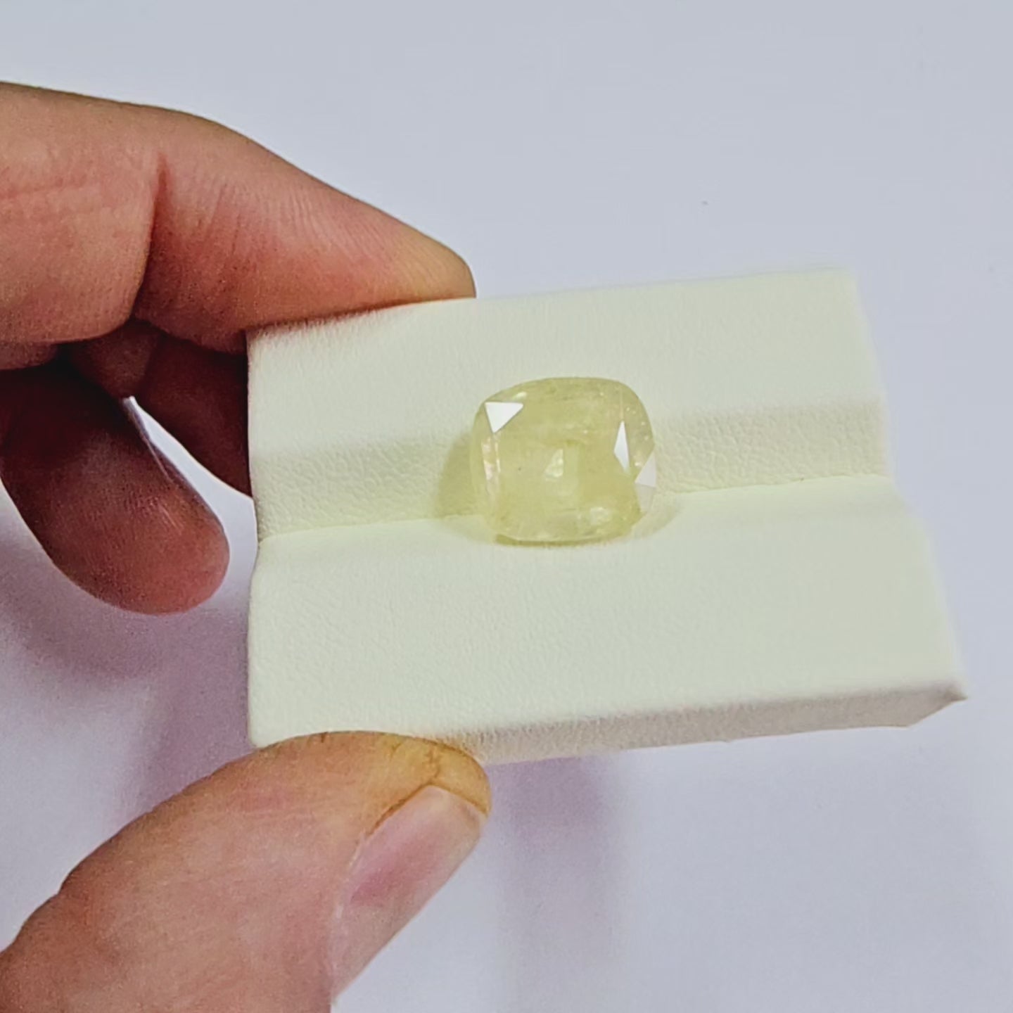 Certified Yellow Sapphire-8.76 Carats (9.63 Ratti) Sri Lanka (Ceylon), SKU: RWZI36