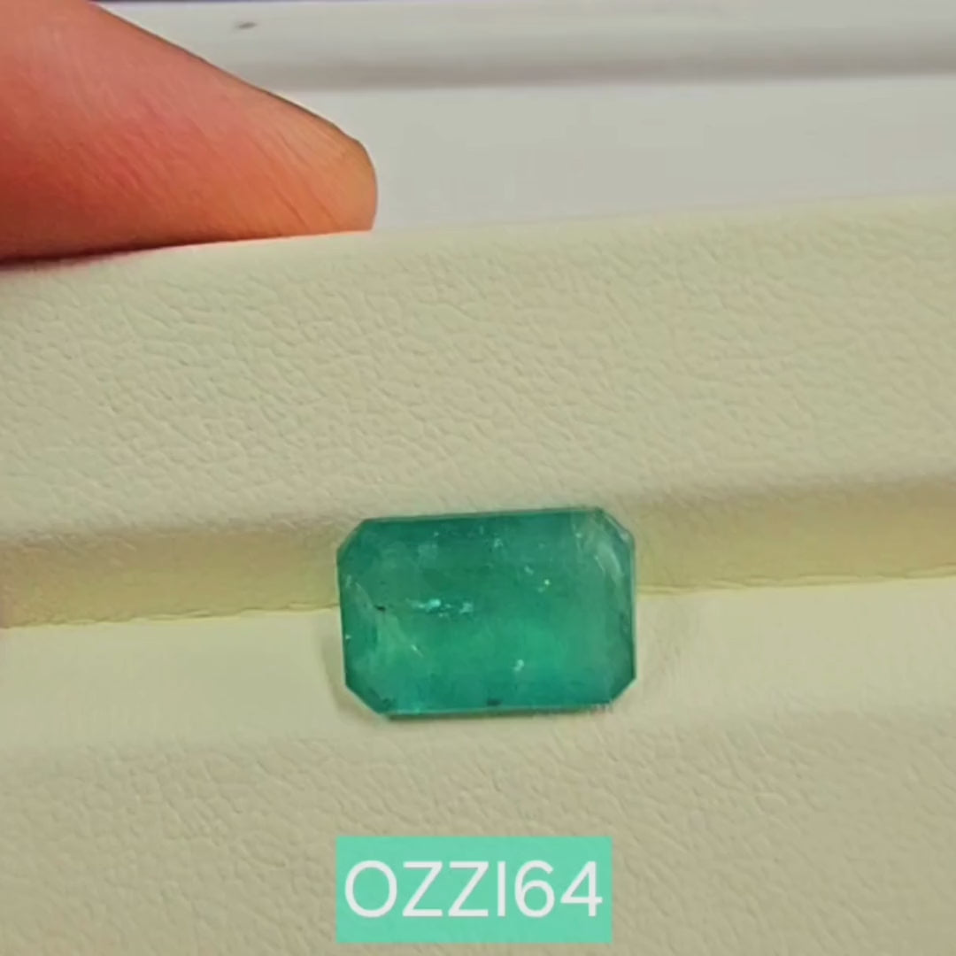 Zambian Emerald (Panna) 4.30 Carats (4.73 Ratti) Zambia