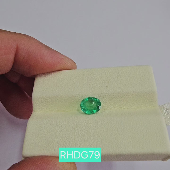 Certified Panjshir Emerald (Panna) 1.45 Cts (1.59 Ratti) Afghanistan