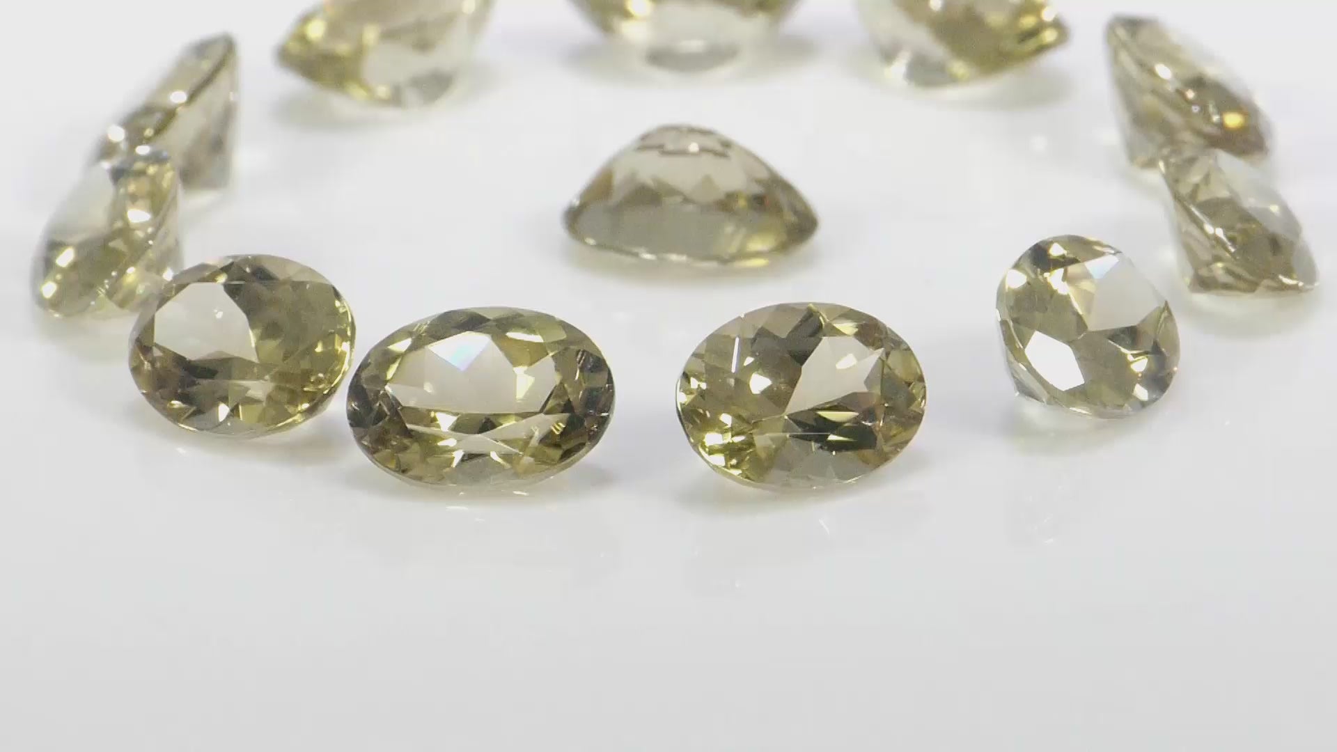 Csarite Zultanite 8x6mm 1.25 Carats