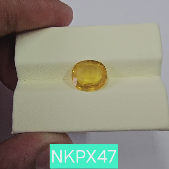 Yellow Sapphire (Pukhraj) 3.95 Cts (4.34 Ratti) Thailand