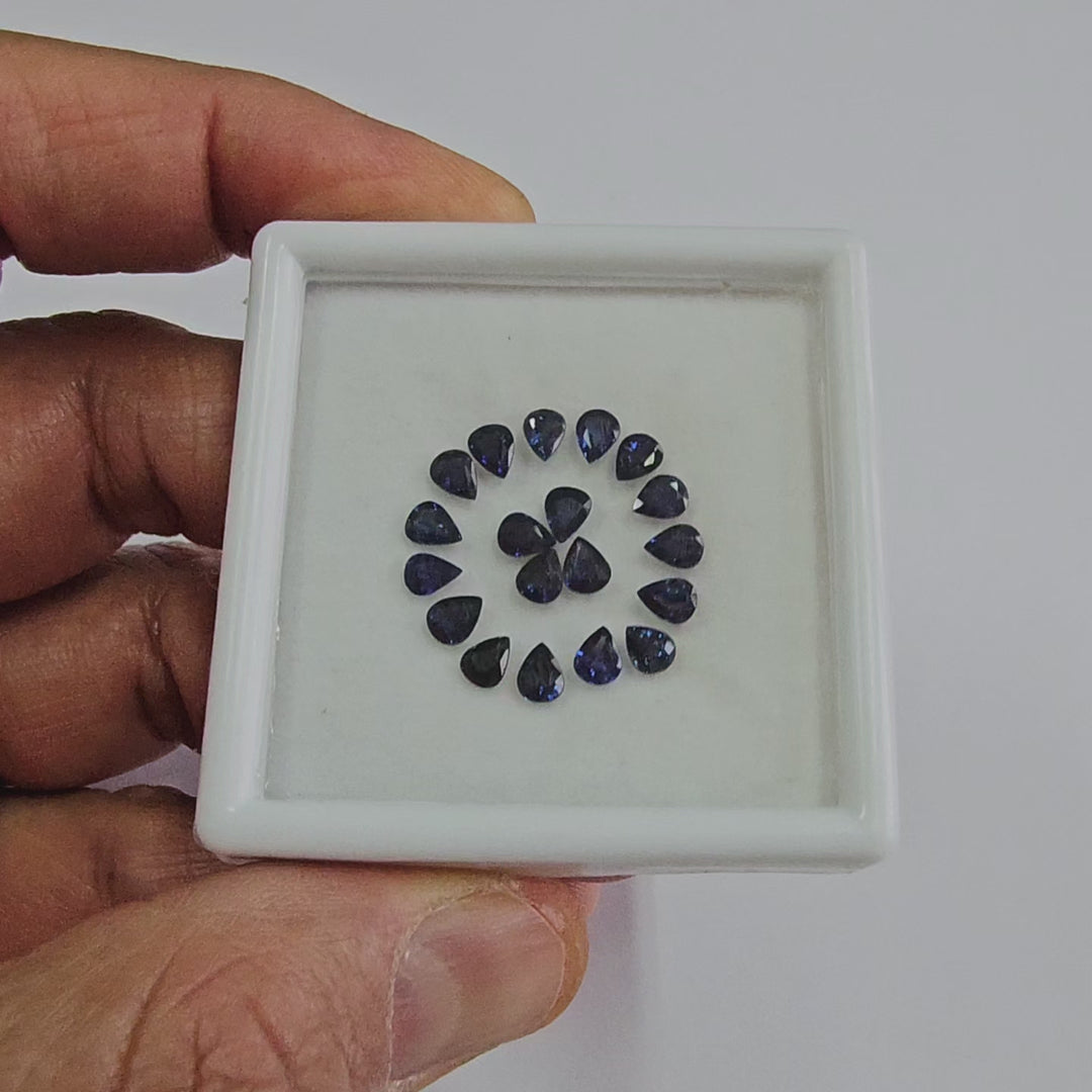 7.60 Cts. Parti Sapphire (19 Pieces) Gemstone Set