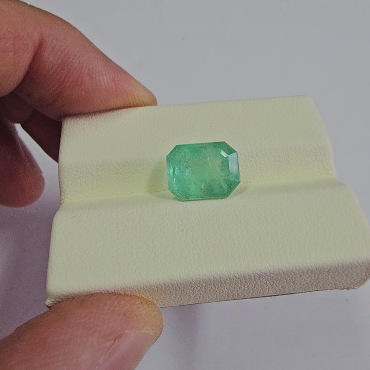Certified Colombian Emerald (Panna)-5.02 Carats (5.52 Ratti) Colombia, SKU:SHCI70