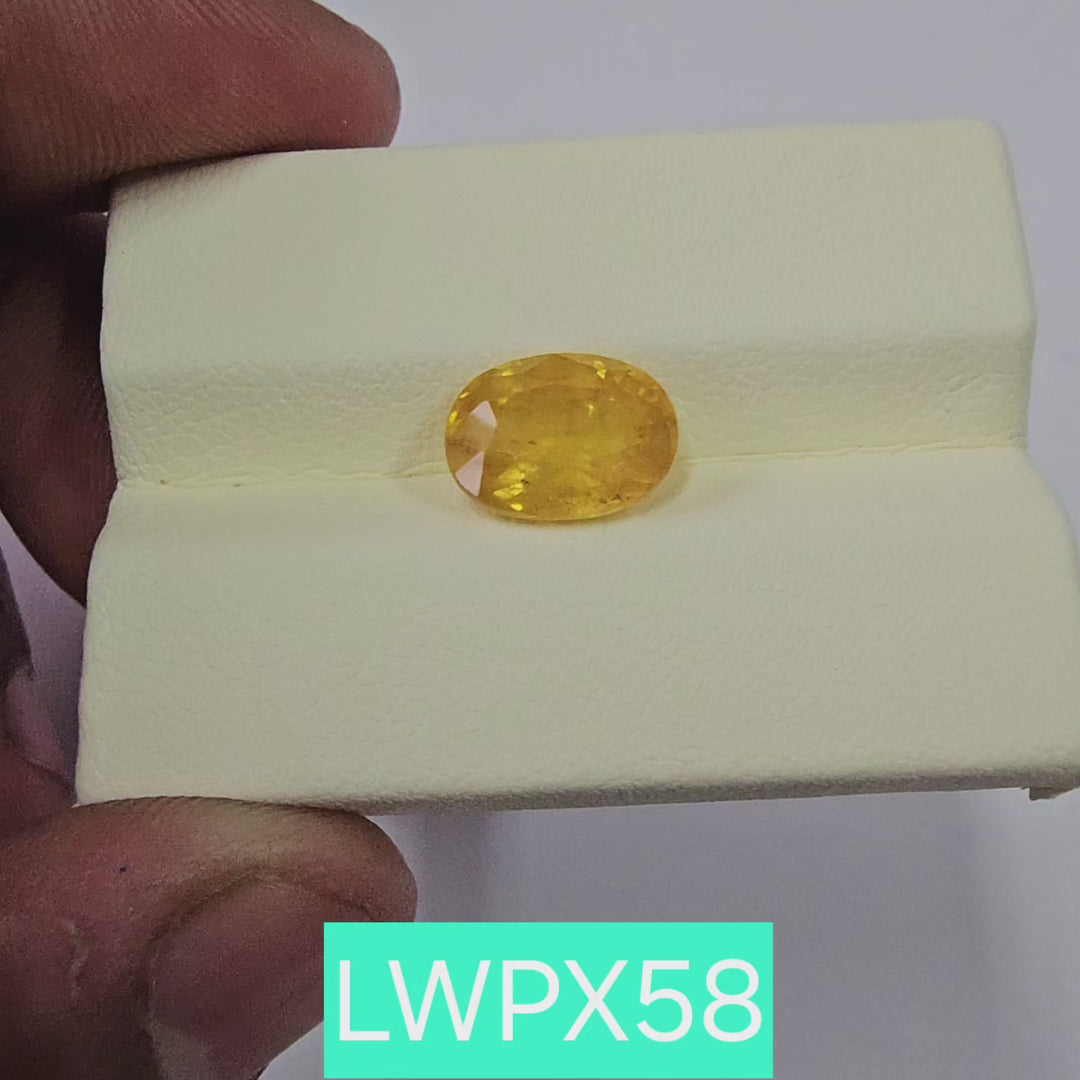 Yellow Sapphire (Pukhraj) 4.90 Cts (5.39 Ratti) Thailand
