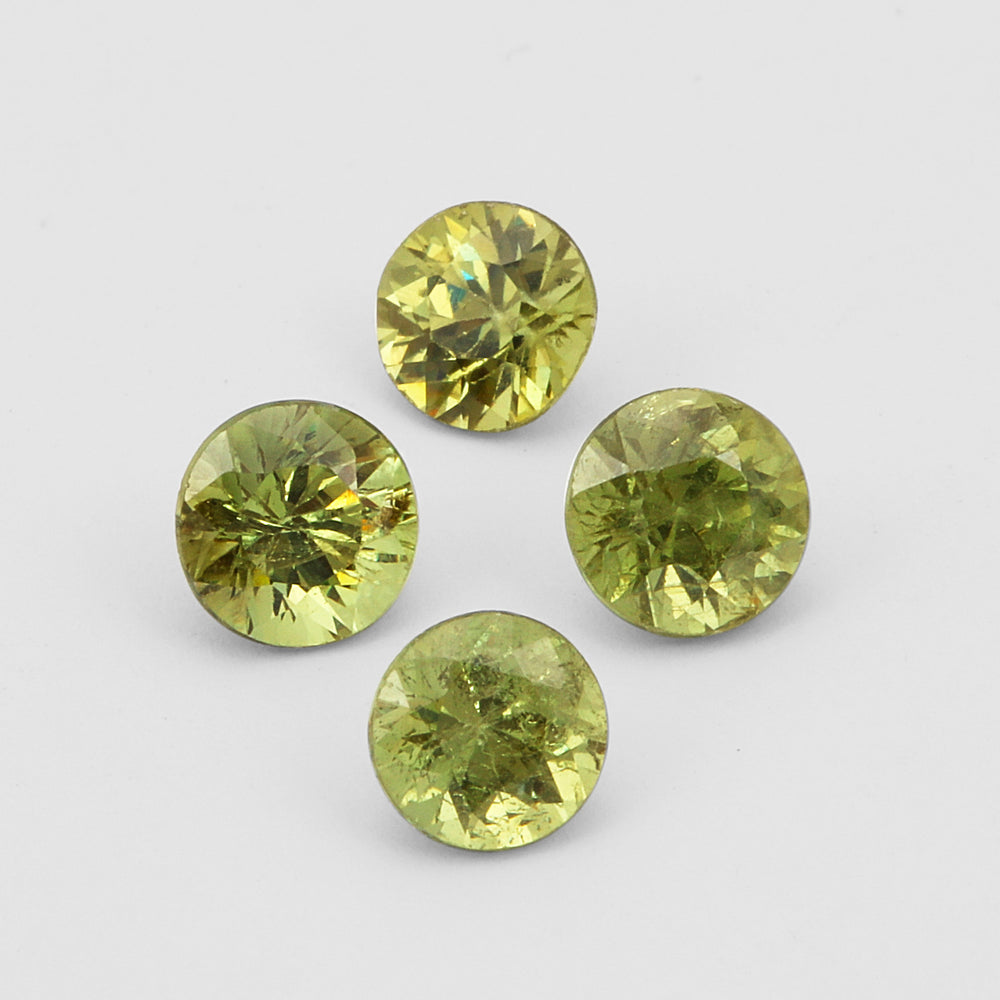 Demantoid Garnet 4.5x4.5mm 0.40 Carats