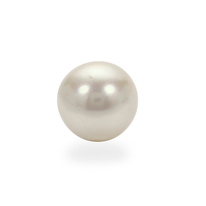 White South Sea Pearl Undrilled 13mm-14mm 15.80 Carats