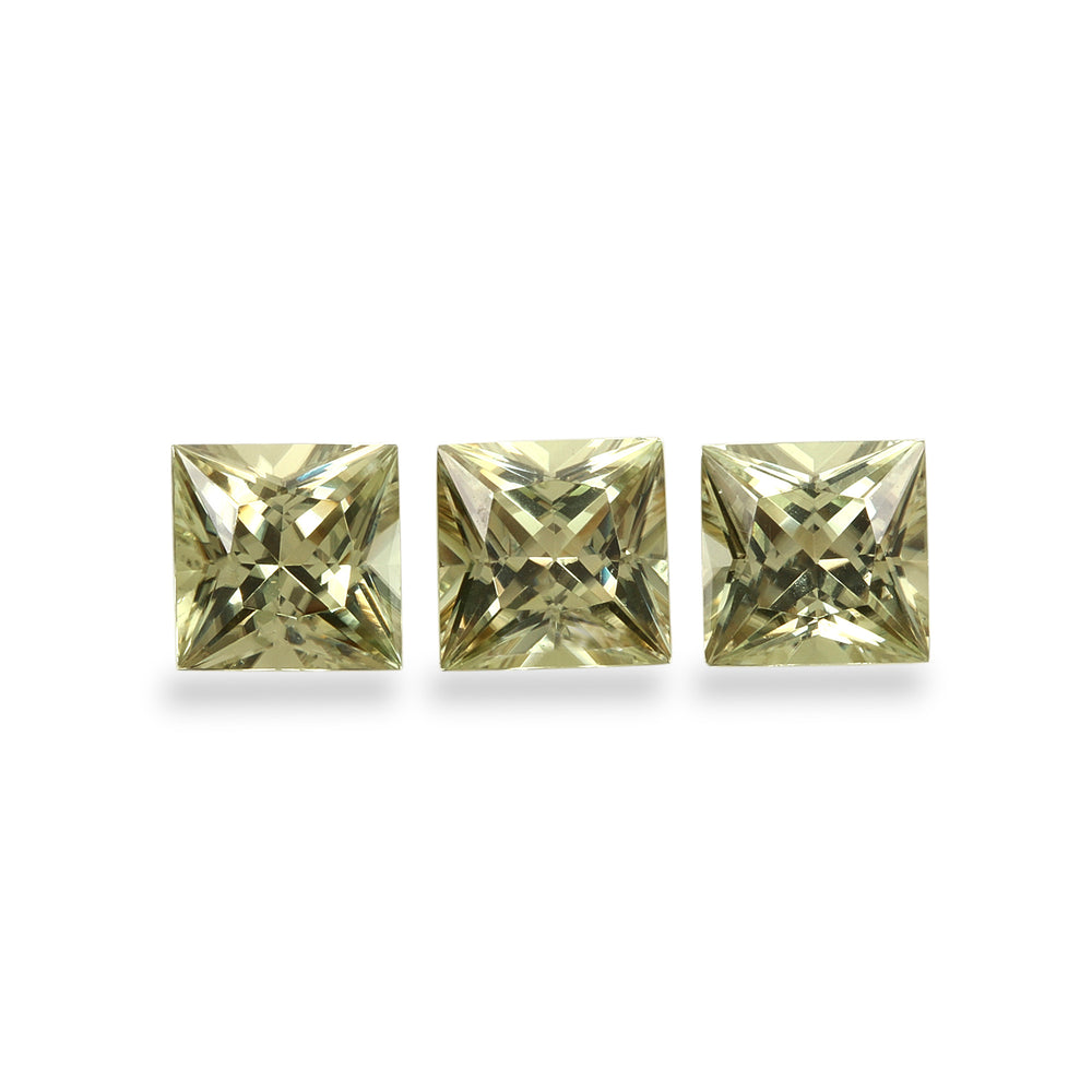 Csarite Zultanite 5x5mm 0.70 Carats